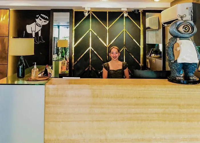 Havitat Boutique - Poblacion 호텔 3*