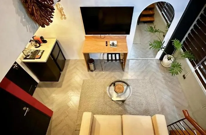 Havitat Boutique - Poblacion 호텔 3*