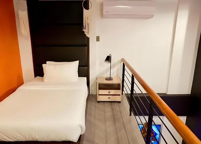 Havitat Boutique - Poblacion 호텔 3*