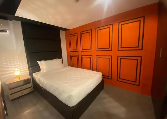 Havitat Boutique - Poblacion 호텔 3*
