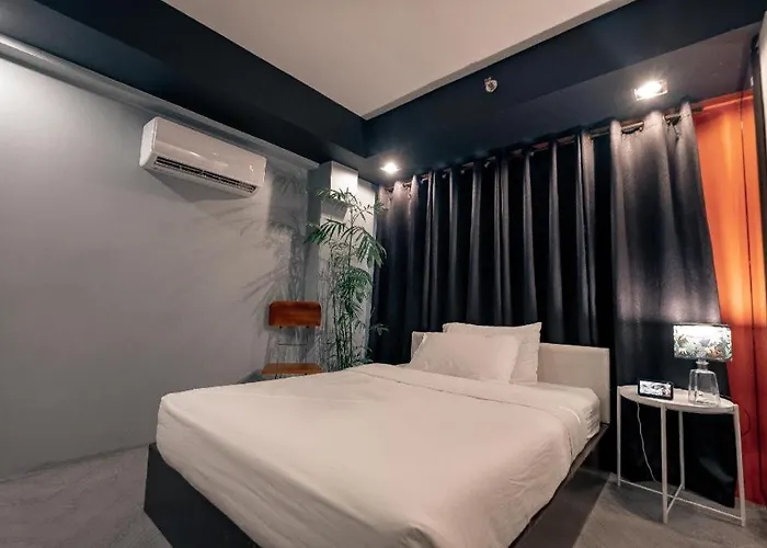 Havitat Boutique - Poblacion 3* Manila